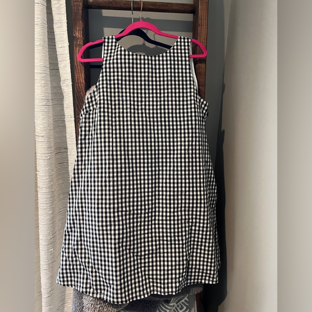Vineyard Vines 100% cotton gingham dress - size 8